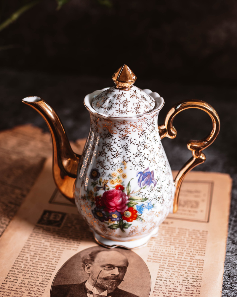 Imbryk do espresso z wzorem kwiatowym lata 80te