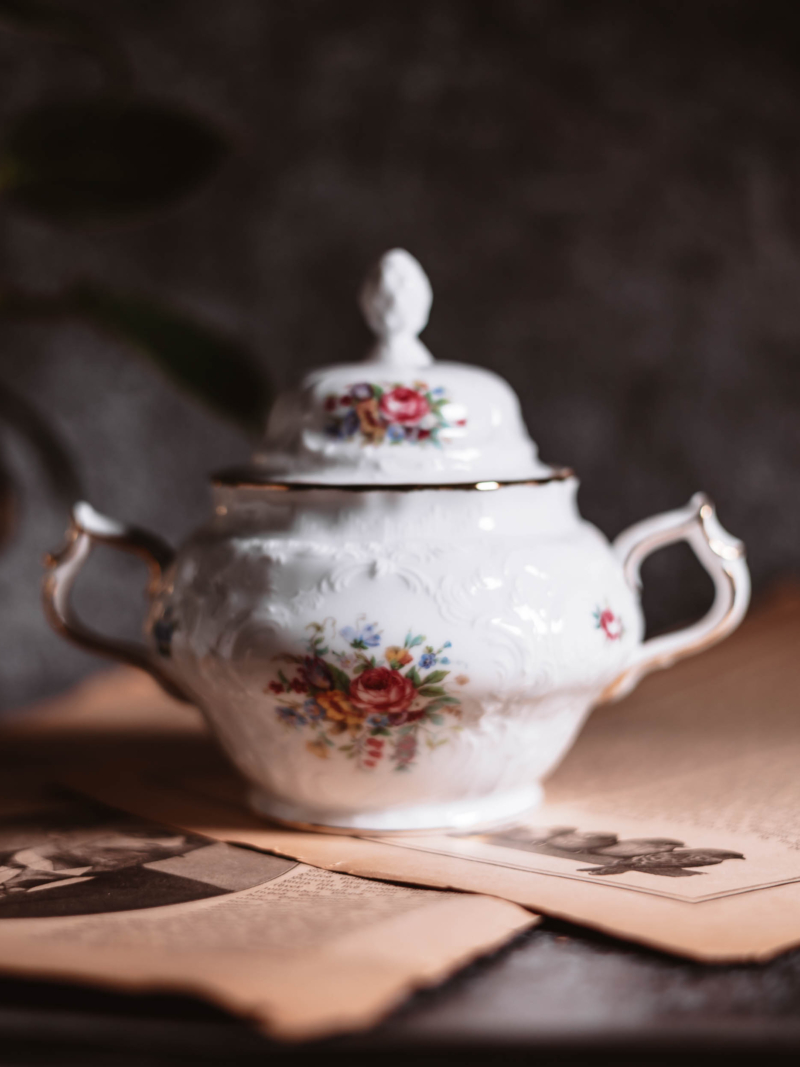 Cukiernica Rosenthal Sanssouci Menuet Biała lata 40te