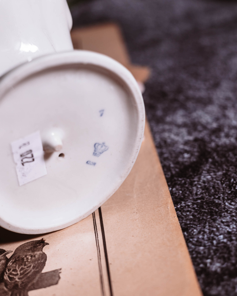 Porcelanowa figurka gołębia Lipperlsdorf lata 50te