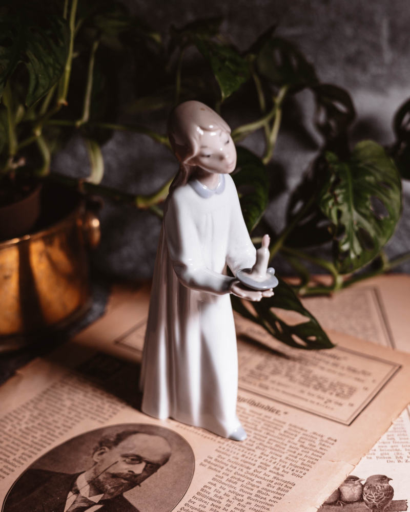 Figurka dziewczynki ze świecą Lladro lata 90te