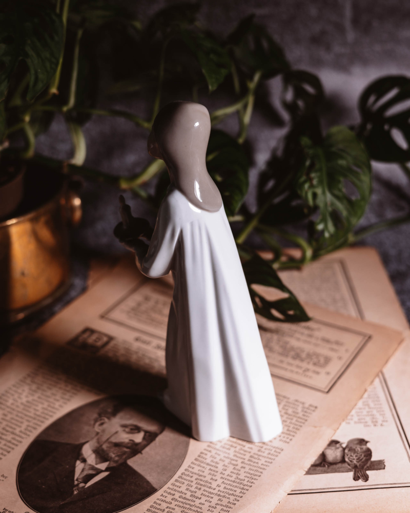 Figurka dziewczynki ze świecą Lladro lata 90te