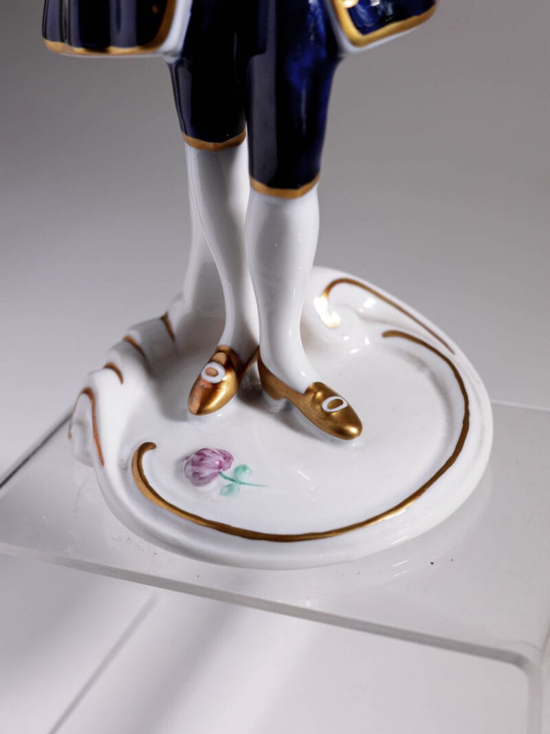 kawaler-z-gitara-figurka-royal-dux-20260422-0422 Figurka kawalera z gitarą Royal Dux lata 50te