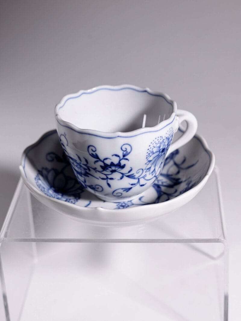 duo-espresso-meissen-zwiebelmuster-20260608-0348 Duo do espresso Meissen z wzorem cebulowym lata 30te