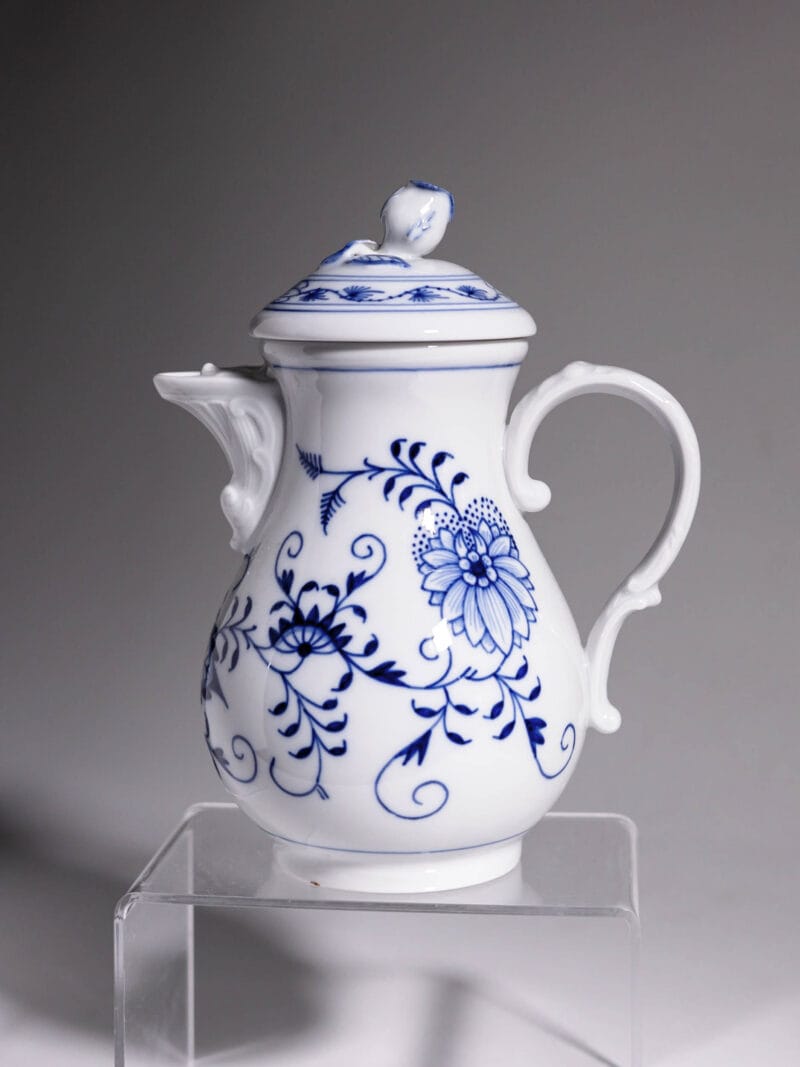 imbryk-do-espresso-meissen-zwiebelmuster-20260608-0326 Imbryk do espresso Meissen z wzorem cebulowym lata 30te