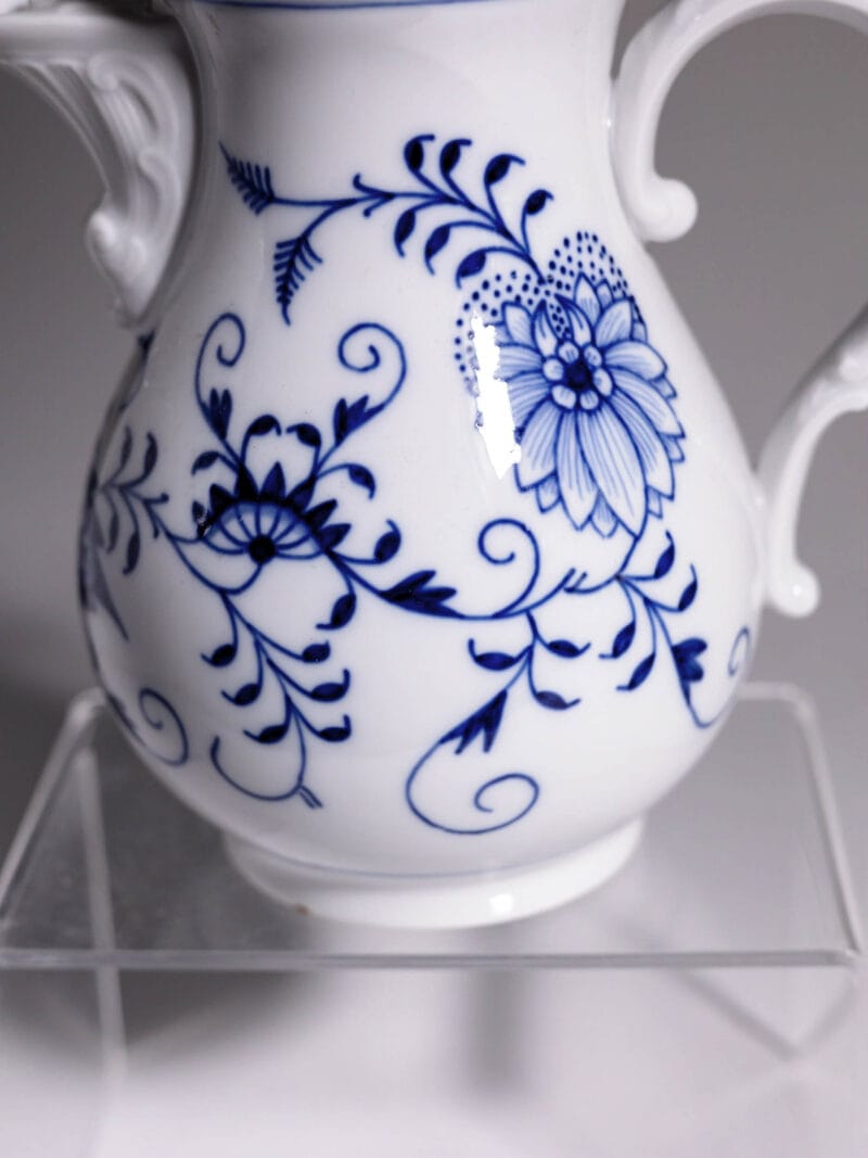 imbryk-do-espresso-meissen-zwiebelmuster-20260608-0329 Imbryk do espresso Meissen z wzorem cebulowym lata 30te