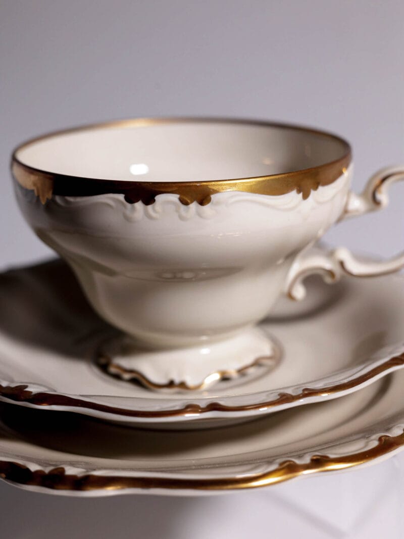 trio-kawowe-rosenthal-pompadour-ecru-20260608-0013 Trio kawowe Rosenthal Pompadour Ecru Gold lata 40te