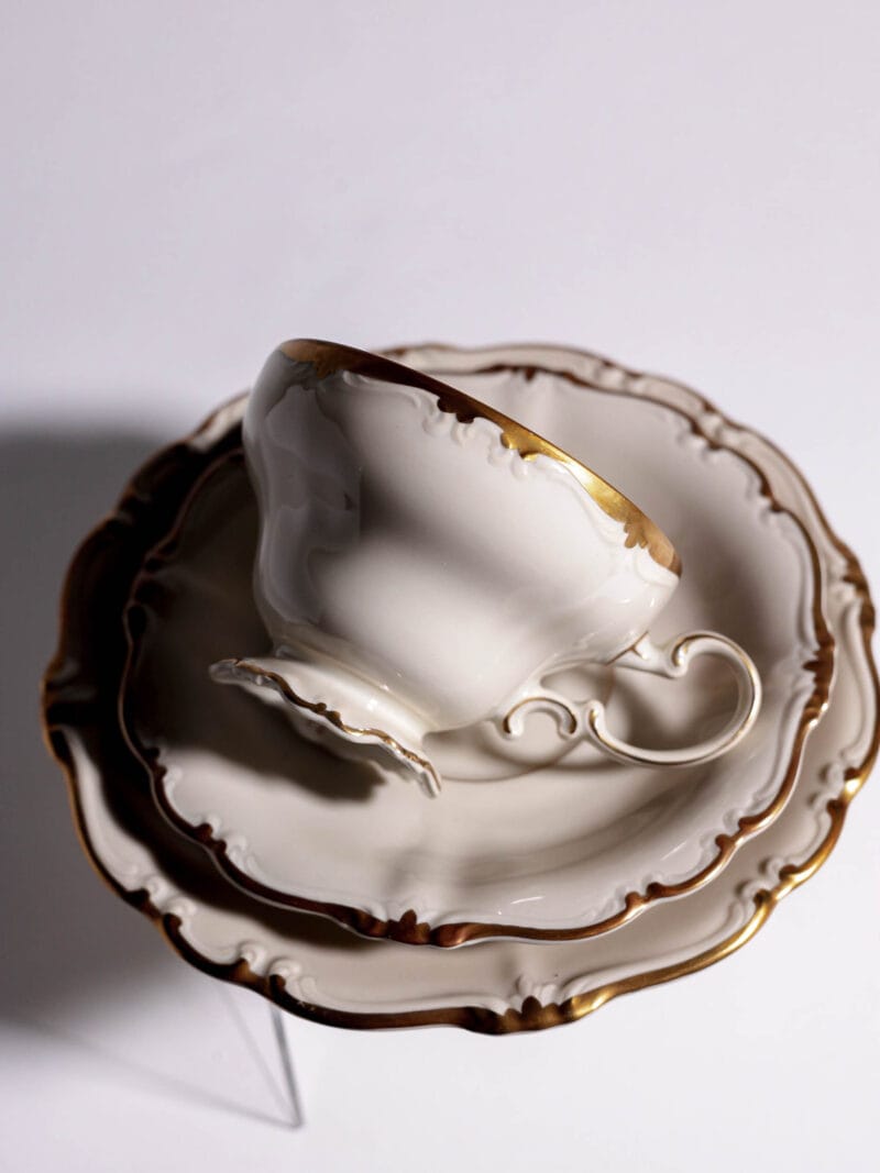 trio-kawowe-rosenthal-pompadour-ecru-20260608-0016 Trio kawowe Rosenthal Pompadour Ecru Gold lata 40te